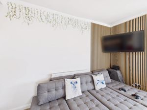 living room- click for photo gallery